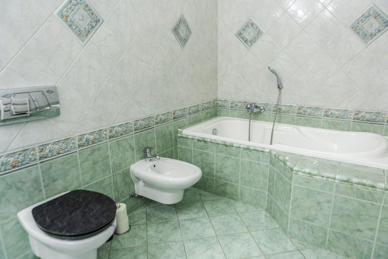 בודפשט Luxury Downtown 3 Bedroom Apartment By Synagoge With Beautiful View מראה חיצוני תמונה