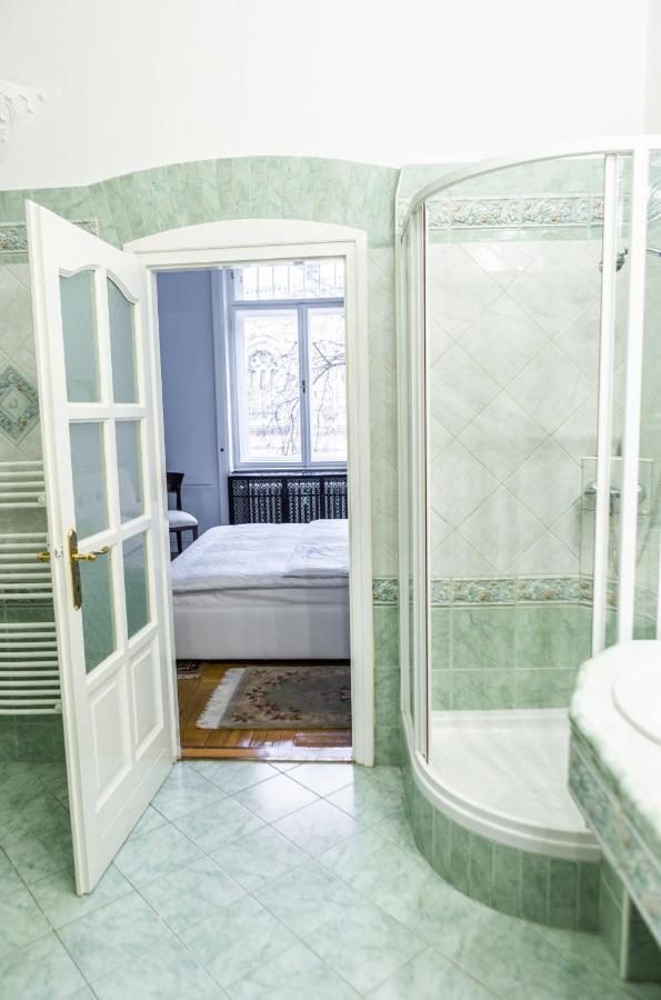 בודפשט Luxury Downtown 3 Bedroom Apartment By Synagoge With Beautiful View מראה חיצוני תמונה