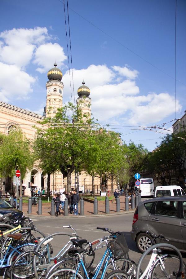 בודפשט Luxury Downtown 3 Bedroom Apartment By Synagoge With Beautiful View מראה חיצוני תמונה